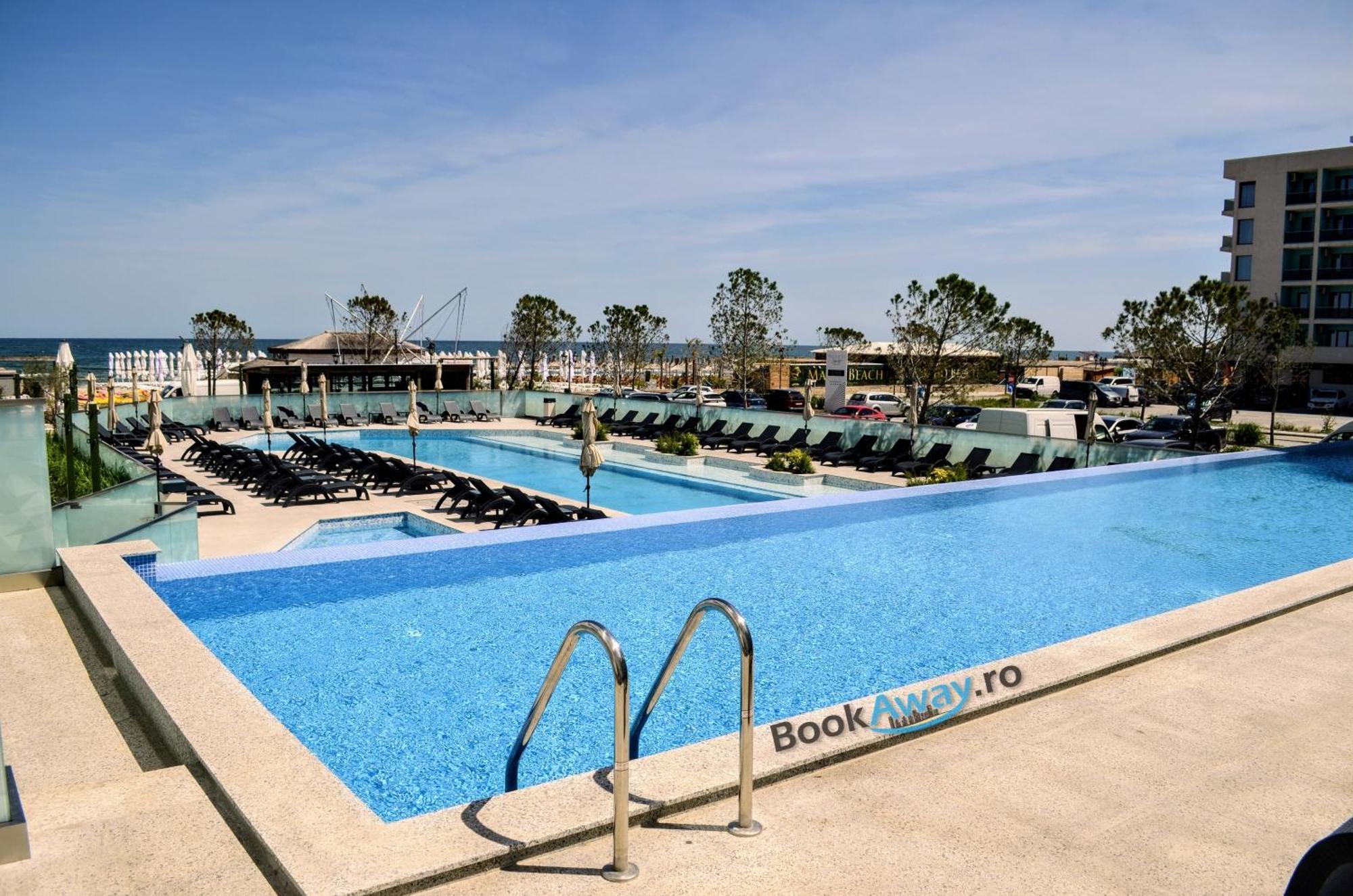 Năvodari Arrogance Queen Studio - Infinity Pool & Spa מראה חיצוני תמונה