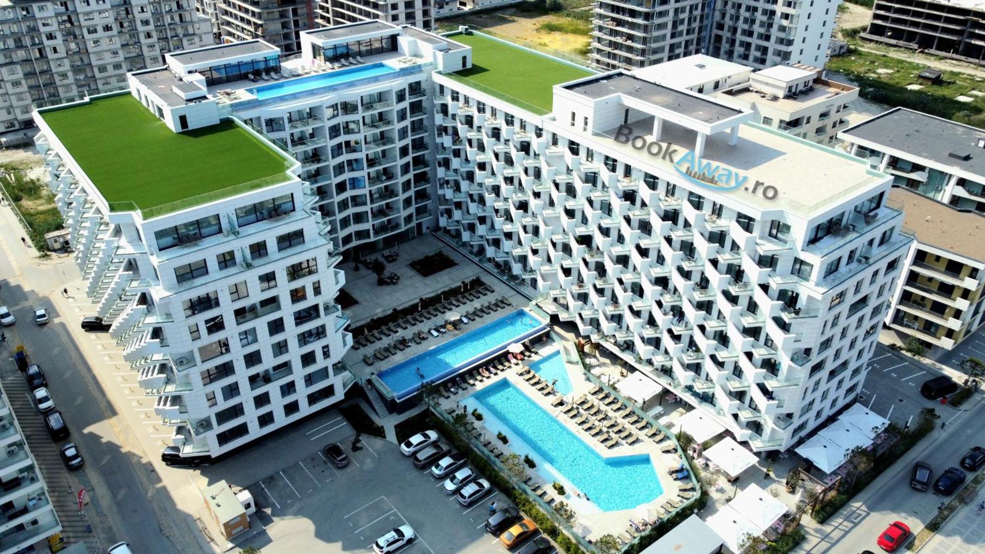 Năvodari Arrogance Queen Studio - Infinity Pool & Spa מראה חיצוני תמונה