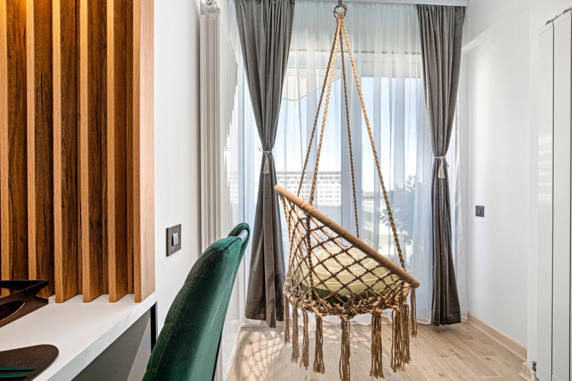 Năvodari Arrogance Queen Studio - Infinity Pool & Spa מראה חיצוני תמונה