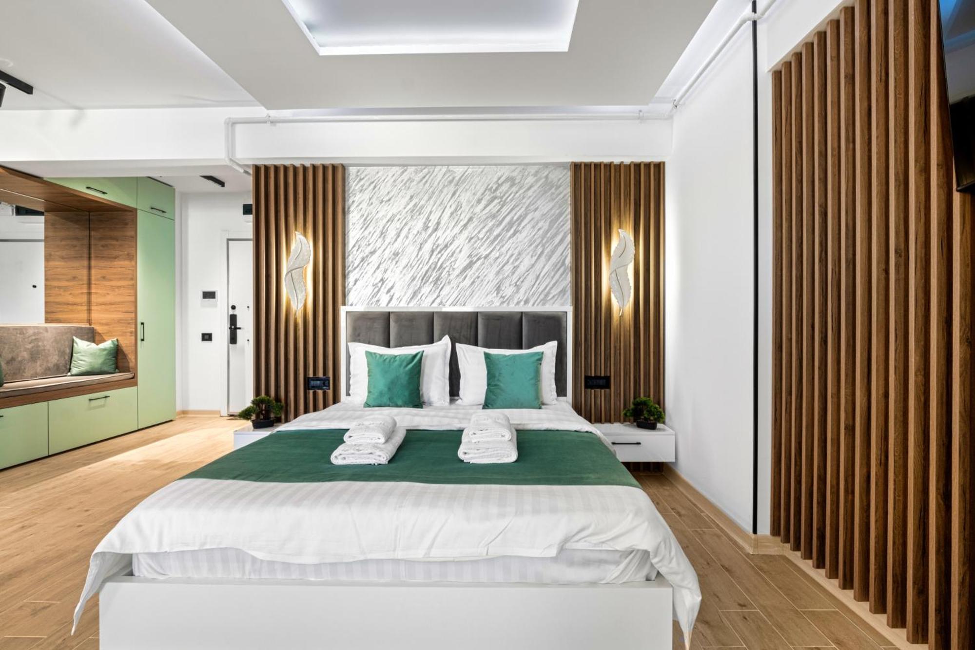 Năvodari Arrogance Queen Studio - Infinity Pool & Spa מראה חיצוני תמונה