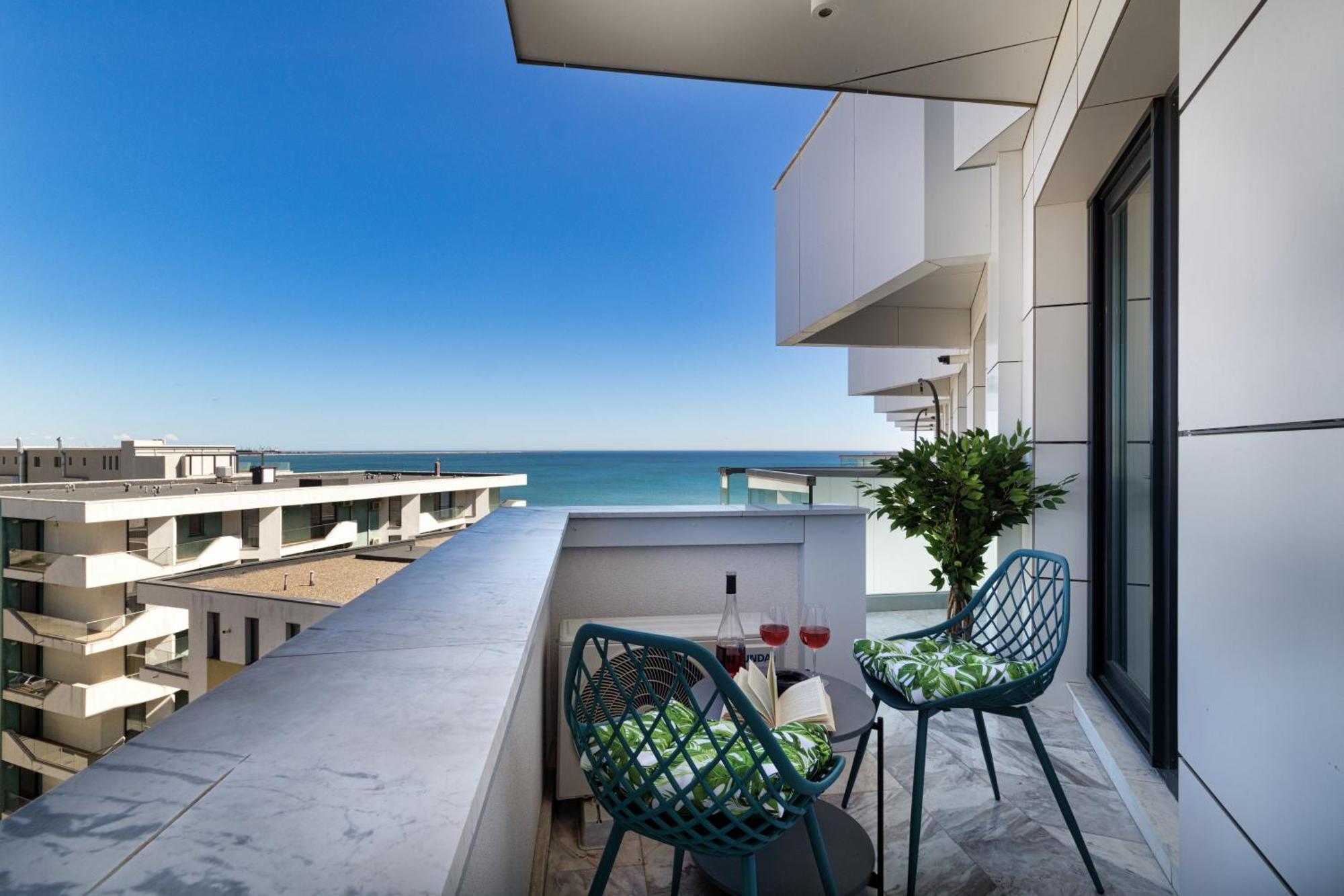 Năvodari Arrogance Queen Studio - Infinity Pool & Spa מראה חיצוני תמונה
